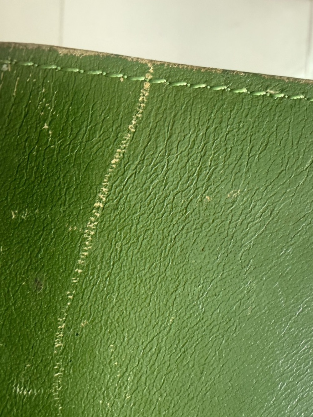 Givenchy Authentic Vintage Olive Green ostrich and smooth Leather Wallet - Picture 12 of 12
